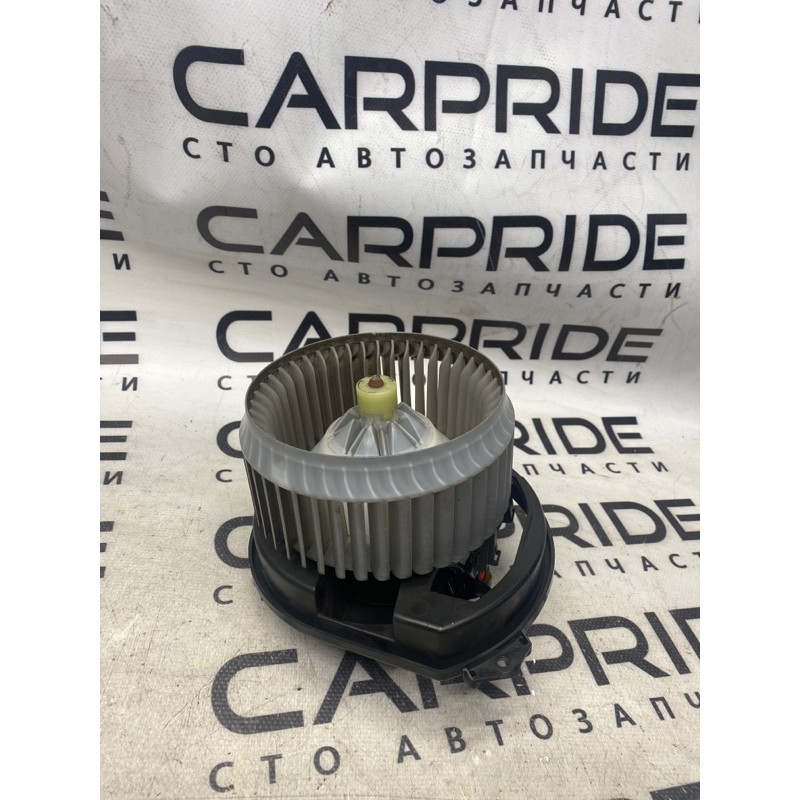 Мотор печки (отопление и кондиционирование) Jeep Cherokee KL 2014 3.2 68223053AA