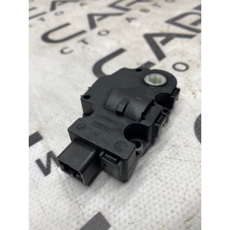 Привід заслонки обігрівача (обігрів та кондиціювання.) Mercedes-Benz GL X164 2012 4.6 t1015556h