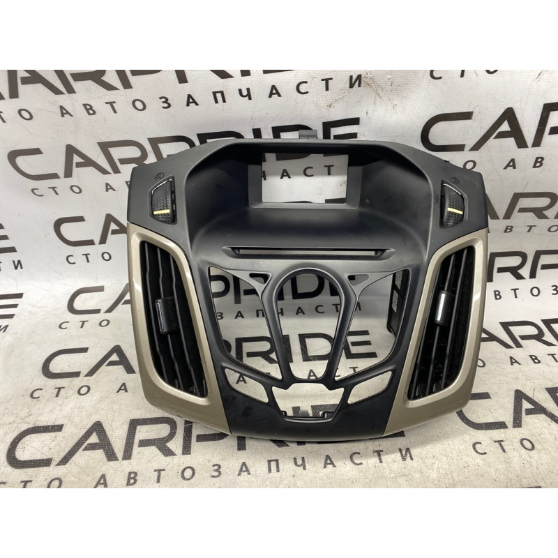 Накладка торпеды (салон) FORD Focus MK3 2012 2.0 cm5118835jaw