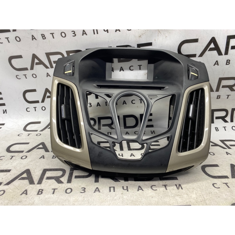Накладка торпеды (салон) FORD Focus MK3 2012 2.0 cm5118835jaw