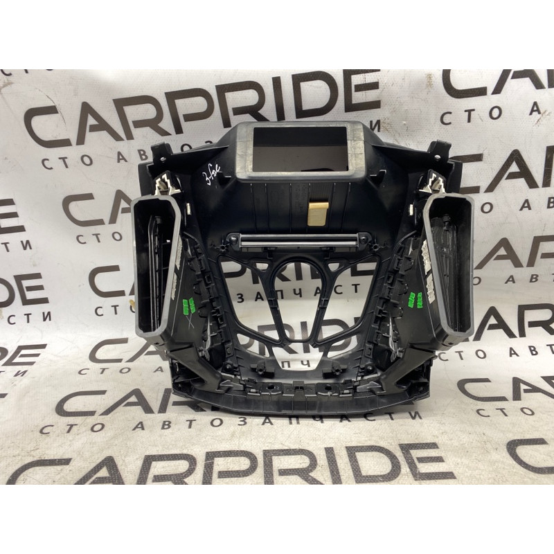 Накладка торпеды (салон) FORD Focus MK3 2012 2.0 cm5118835jaw