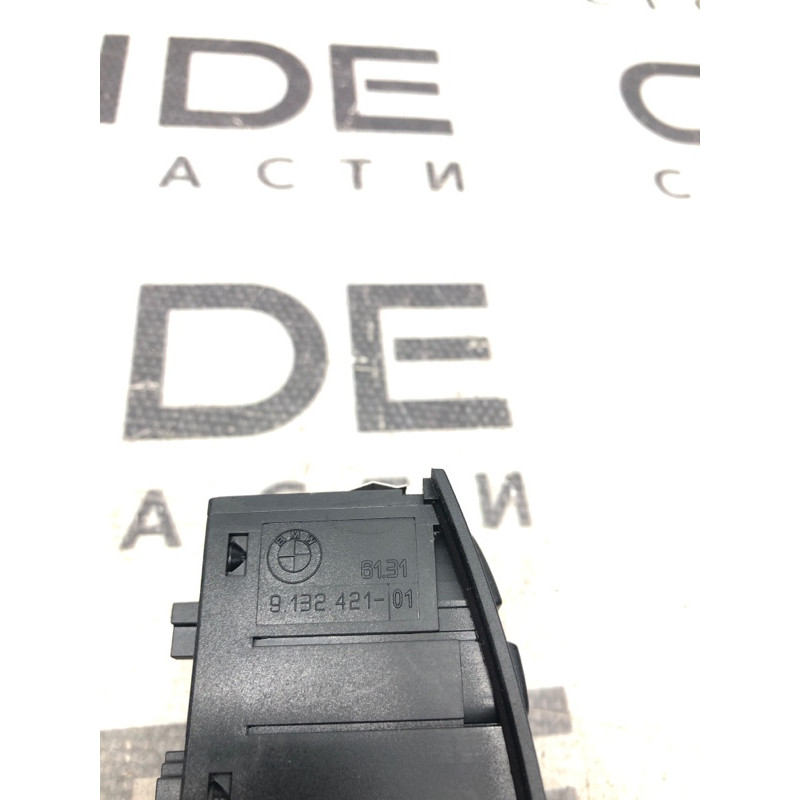 Кнопка аварийной сигнализации (электрика / кнопки) BMW 3-series E92 2010 3.0 N54 61319196714