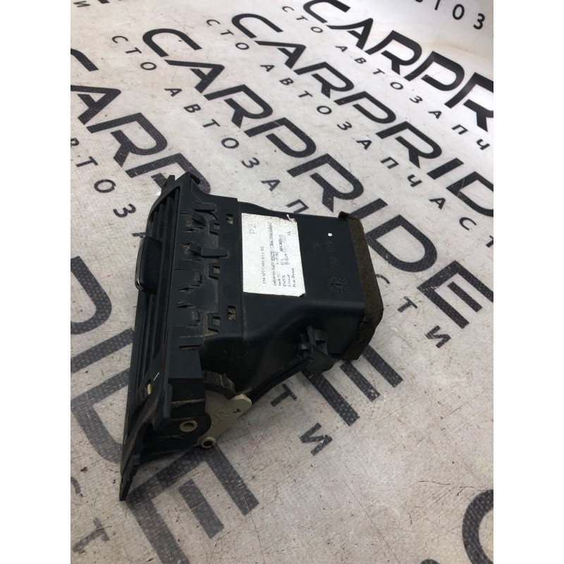 Дефлектор повітроводу (салон) BMW 3-series E92 2010 3.0 N54 64229130460