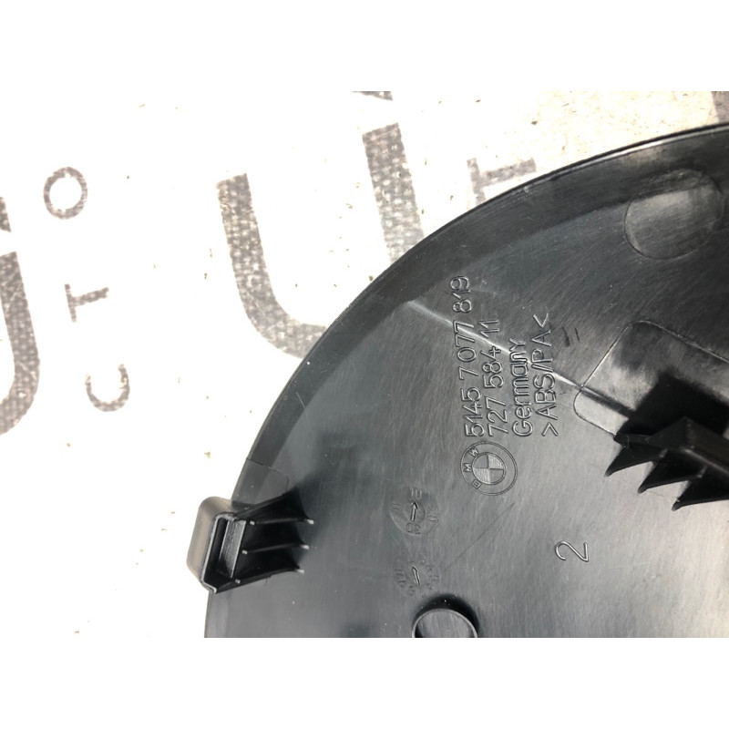 Накладка торпеды боковая (салон) BMW 3-series E93 2010 3.0 N52 51457077819