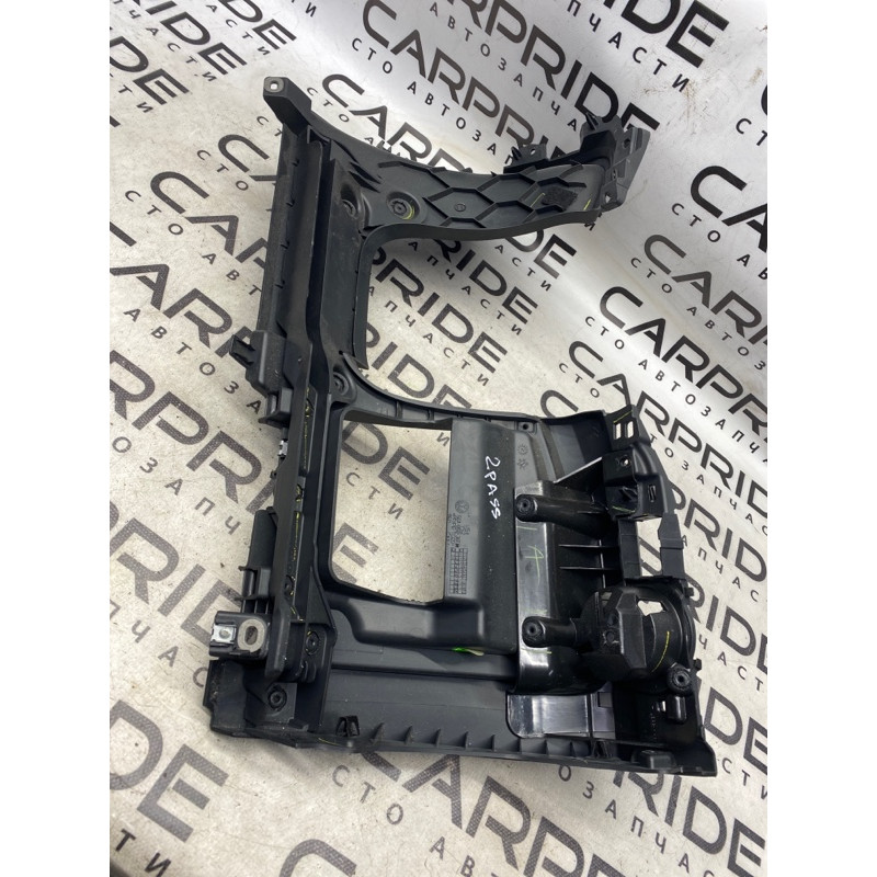 Пластик под рулевой (салон) Volkswagen Passat B7 2014 1.8 561858365h