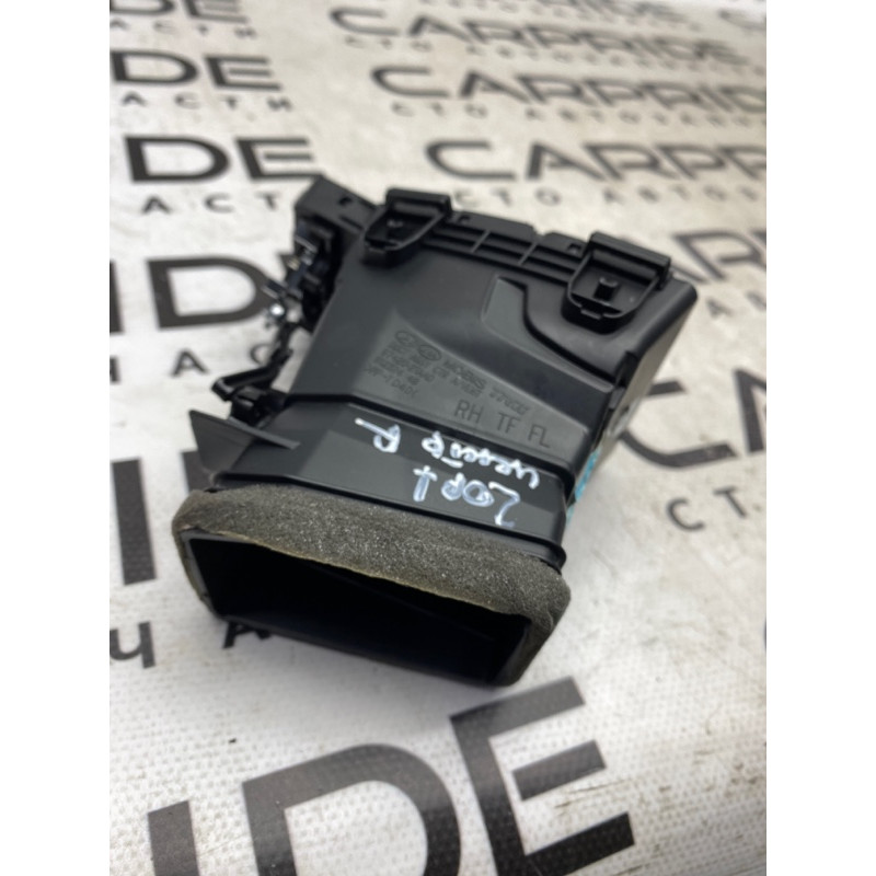 Дефлектор воздуховода (салон) KIA Optima TF 2015 2.4 974202TAA0CA