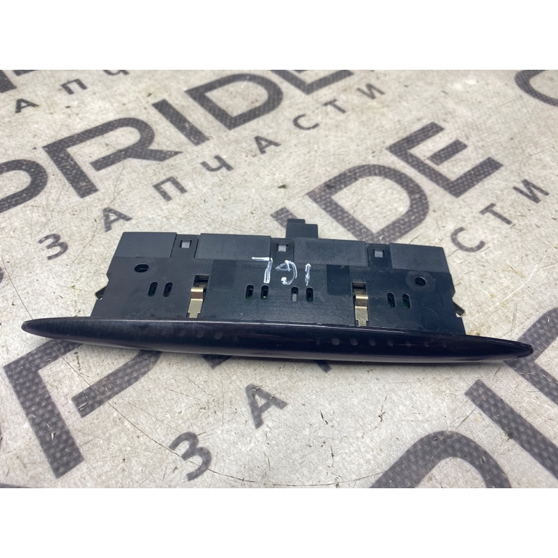 Дисплей парктроника (электрика) Mercedes-Benz GL X164 2012 4.6 a0015423723