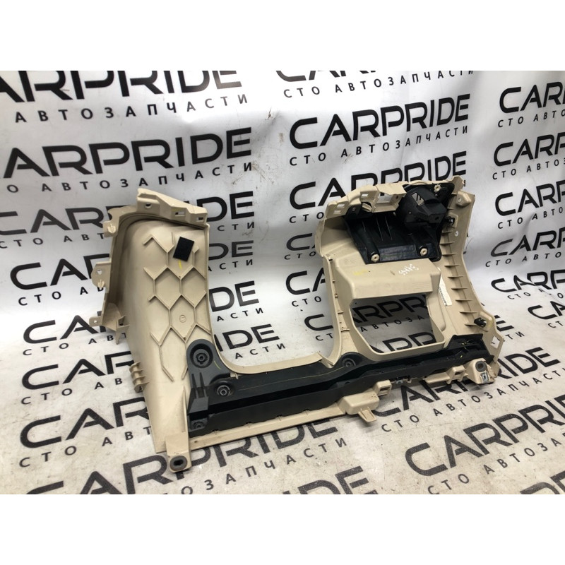 Пластик под рулевой (салон) Volkswagen Passat B7 2014 1.8 561858365g