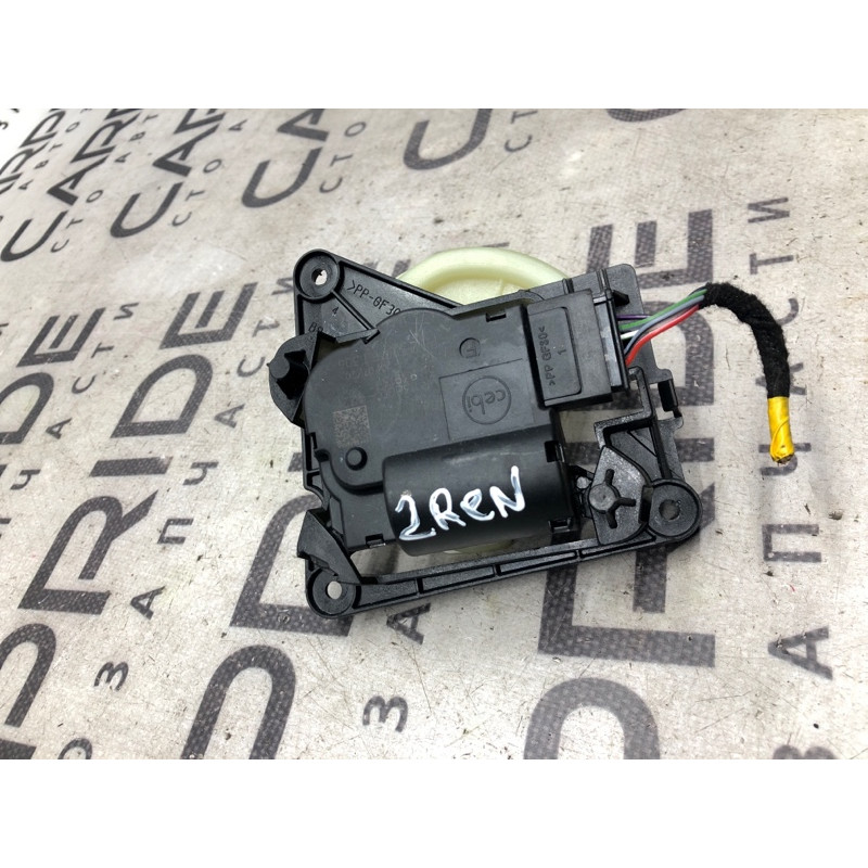 Привод заслонки отопителя (отопление и кондиционирование) Jeep Renegade BU 2020 2.4 68266033AA