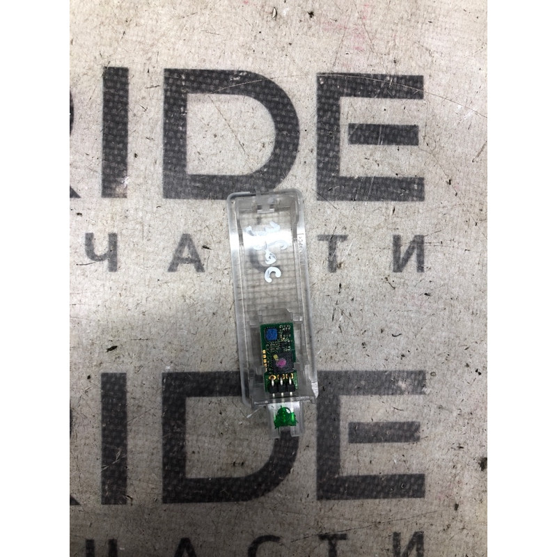 Плафон подсветки номера (оптика) FORD Focus MK3 2012 2.0 am5113a756aa