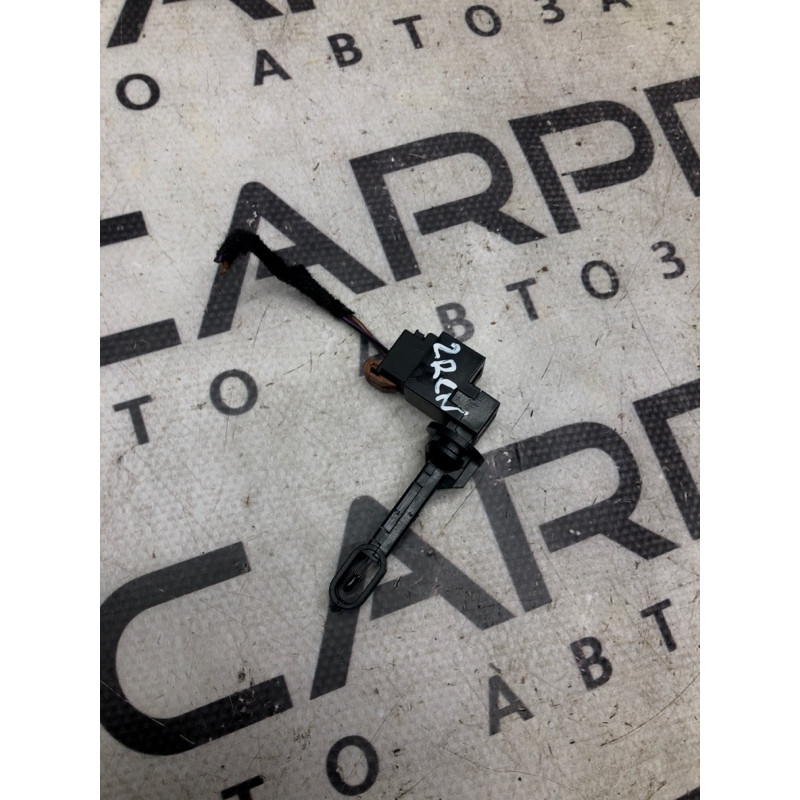 Датчик температуры (электрика / датчики) Jeep Renegade BU 2020 2.4 68130668AA