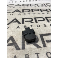 Кнопка стеклоподъемника