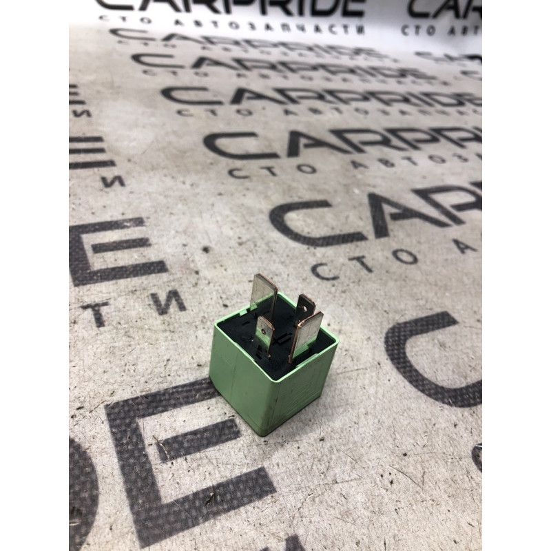 Реле (электрика) Volkswagen Passat B7 2014 1.8 4h0951253