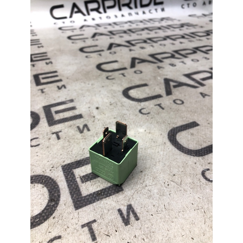 Реле (электрика) Volkswagen Passat B7 2014 1.8 4h0951253