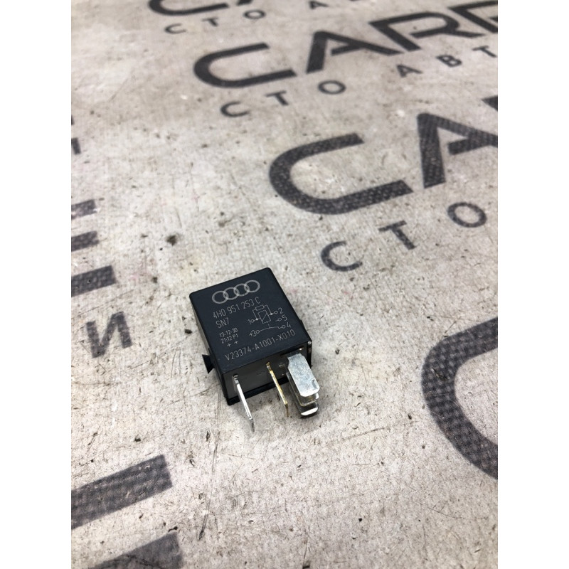 Реле (электрика) Volkswagen Passat B7 2014 1.8 4h0951253c