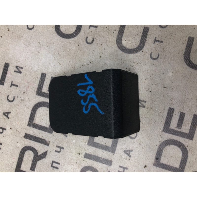 Заглушка (салон) Dodge Journey SXT 2013 3.6 1cz18trmaa