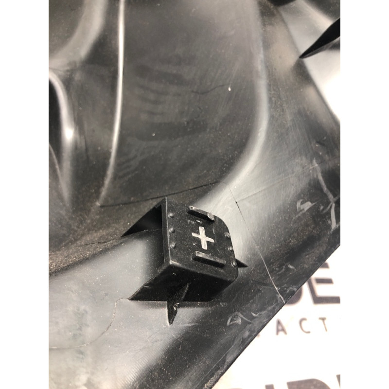 Обшивка багажника (салон) Jeep Renegade BU 2020 2.4 6GB30LXHAA