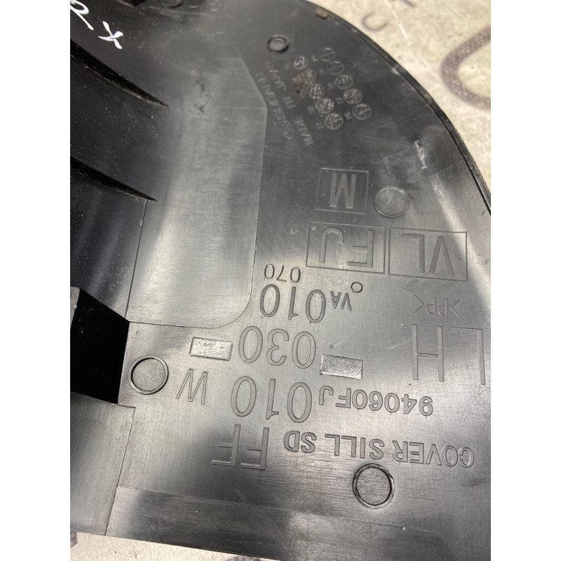 Накладка на порог (кузов и элементы) Subaru Impreza WRX 2019 94060fj010