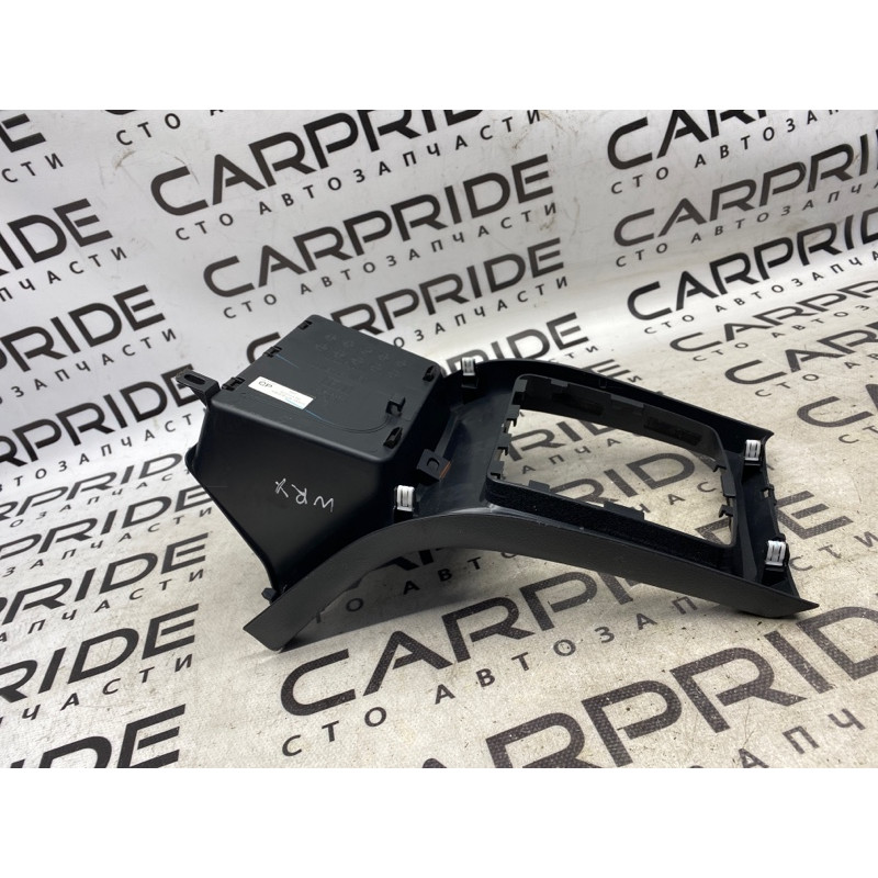 Центральная консоль (салон) Subaru Impreza WRX 2019 92122fj010