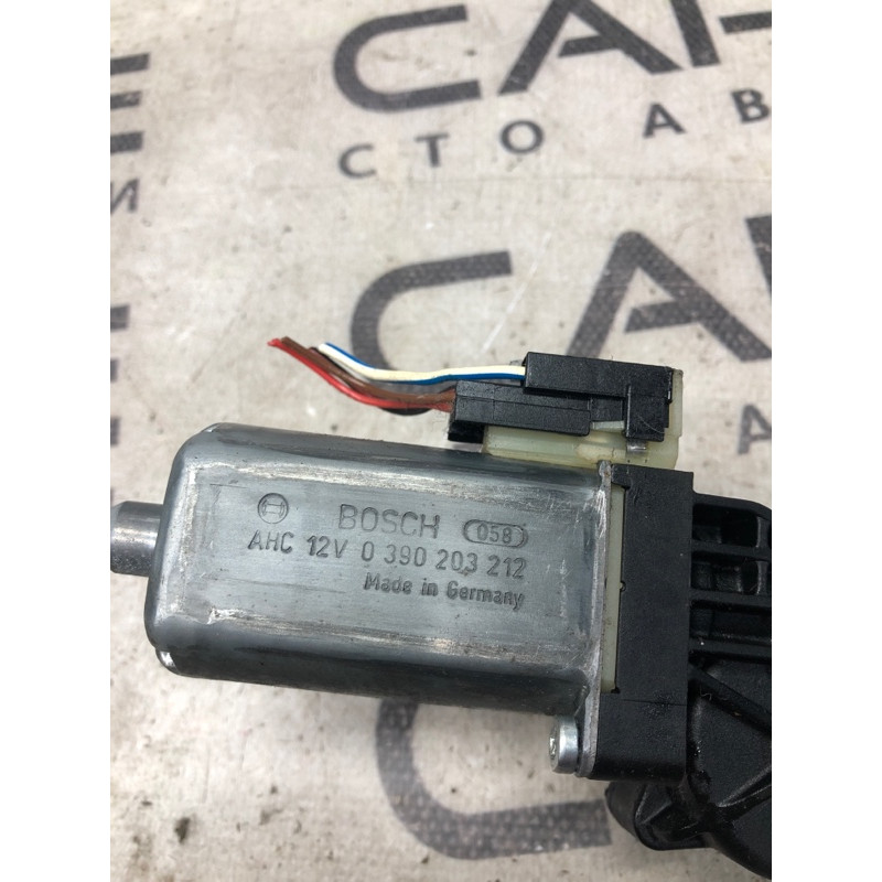 Моторчик регулировки сидения (электрика) Mercedes-Benz C-class W203 2007 3.0 0390203212