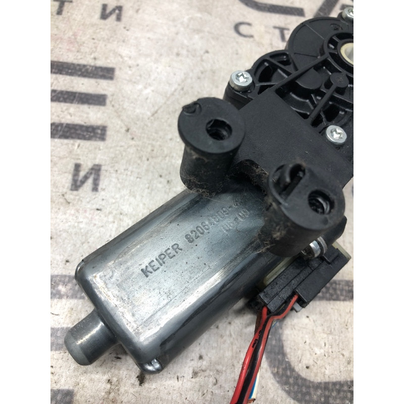 Моторчик регулировки сидения (электрика) Mercedes-Benz C-class W203 2007 3.0 0390203212