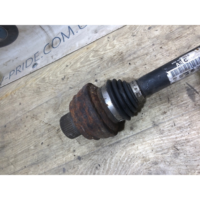 Привод (трансмиссия) AUDI Q5 8R 8R0501203C