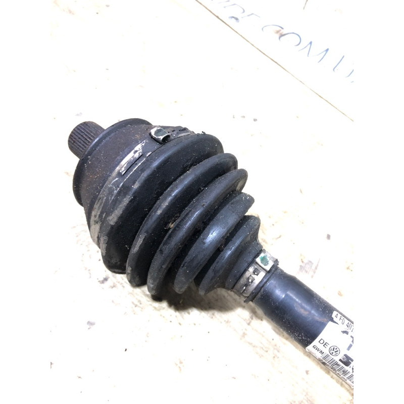 Привід (трансмісія) Audi A6 C6 4F0407272J