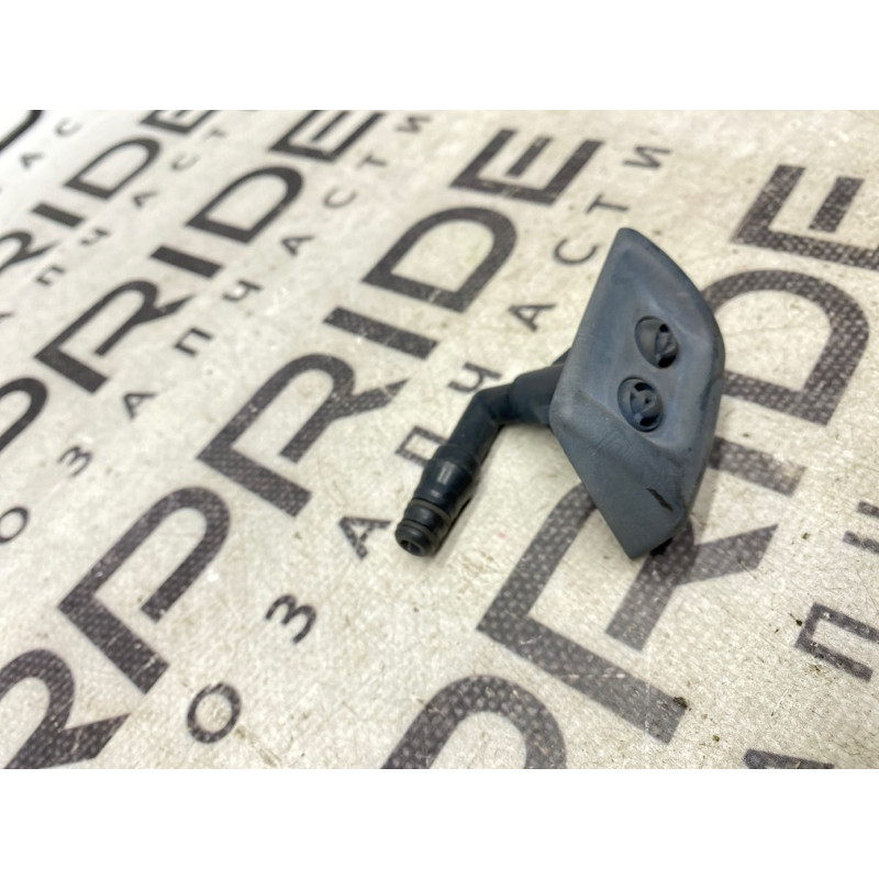 Форсунка омывателя (кузов и элементы) Land Rover Discovery 3 2009 DNJ000091