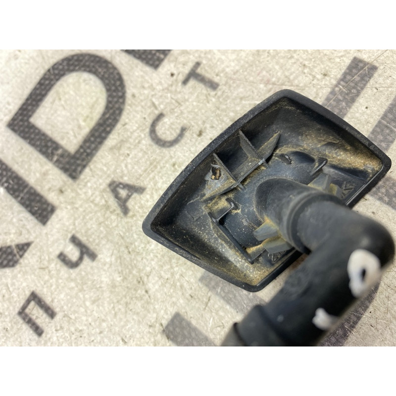 Форсунка омывателя (кузов и элементы) Land Rover Discovery 3 2009 DNJ000091