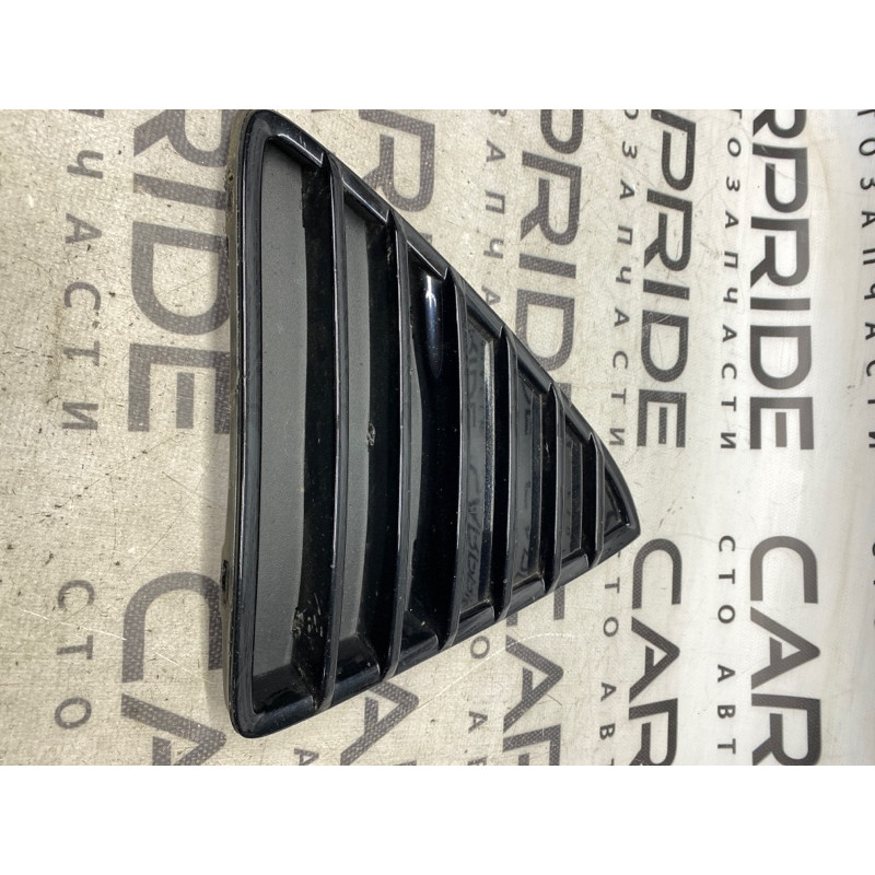 Решітка бампера (кузов і елементи) FORD Focus MK3 2012 2.0 bm5117k946edw