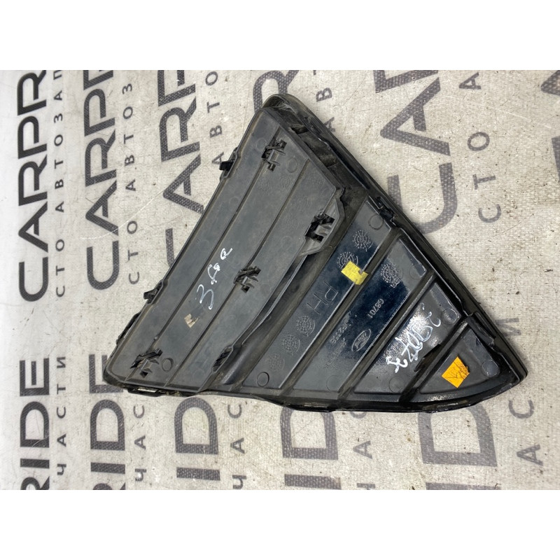 Решітка бампера (кузов і елементи) FORD Focus MK3 2012 2.0 bm5117k946edw
