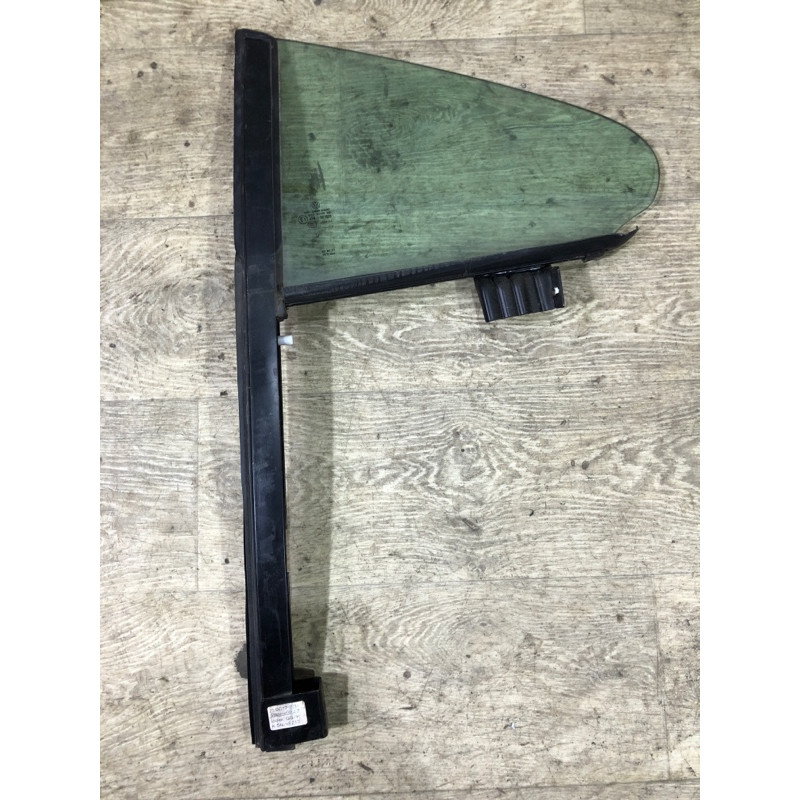 Форточка двери (кузов и элементы) Volkswagen Passat CC 3C