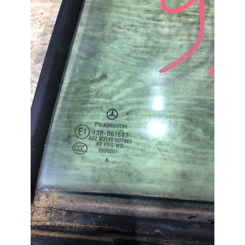 Форточка двери (кузов и элементы) Mercedes-Benz C-class W203 2007 3.0