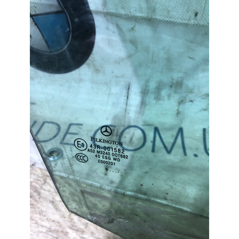 Стекло (кузов и элементы) Mercedes-Benz C-class W203 2007 3.0 A2037251810