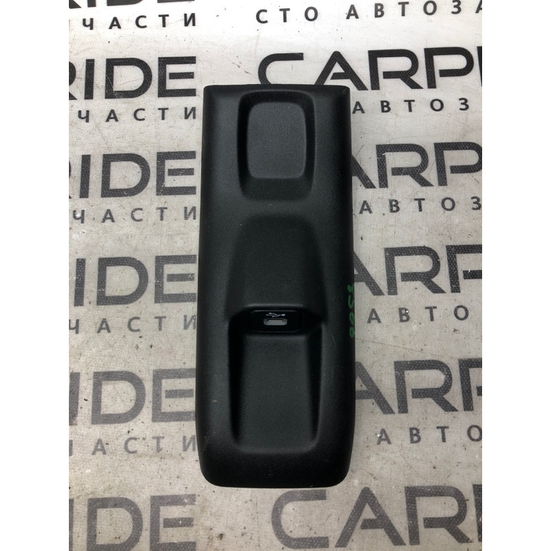 Накладка центральной консоли (салон) Jeep Renegade BU 2020 2.4 6RH29LXHAA