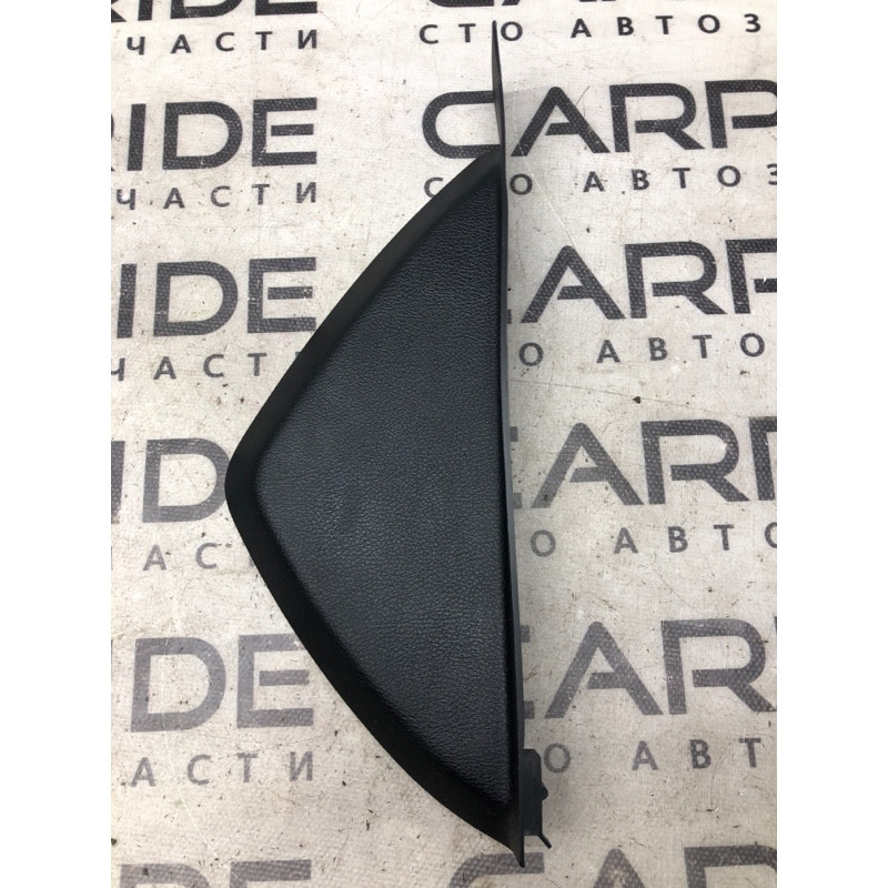 Накладка торпеды боковая (салон) Dodge Journey SXT 2013 3.6 1rq87trmaa