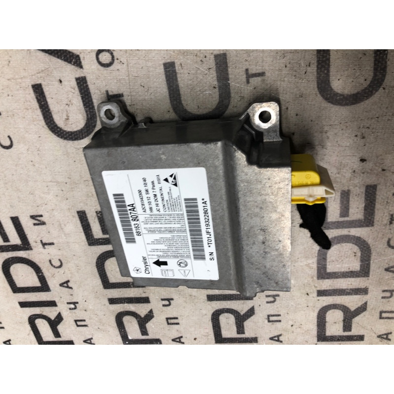 Блок управления airbag (airbag/безопасность) Dodge Journey SXT 2013 3.6 68163807aa