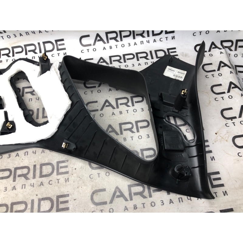 Обшивка Стойки (салон) Jeep Cherokee KL 2014 3.2 1ud05dx9ad