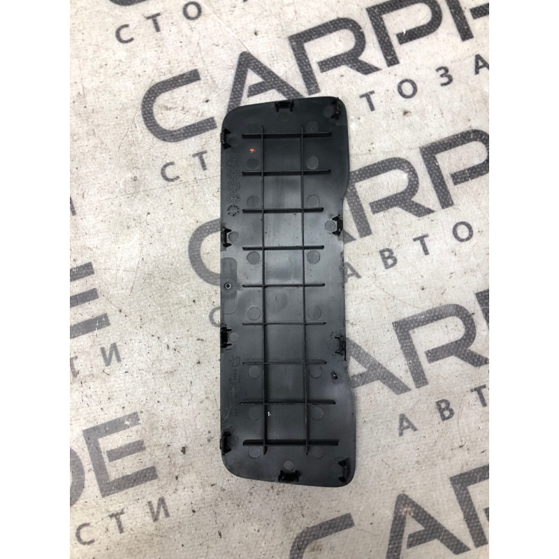 Накладка сидения (салон) Jeep Cherokee KL 2014 3.2 5na45trmaa