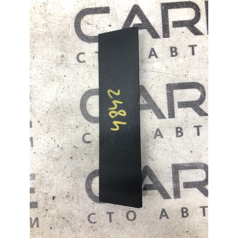 Накладка центральной консоли (салон) Jeep Cherokee KL 2014 3.2 5la19trmaa