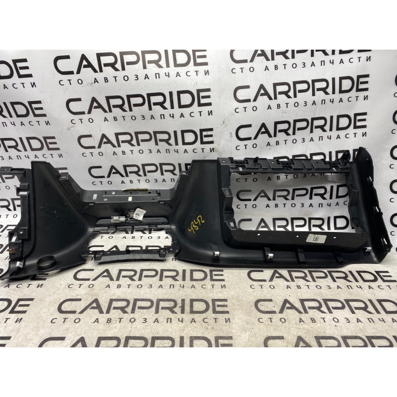 Накладка торпеды (салон) Jeep Cherokee KL 2014 3.2 1UH77DX9AD