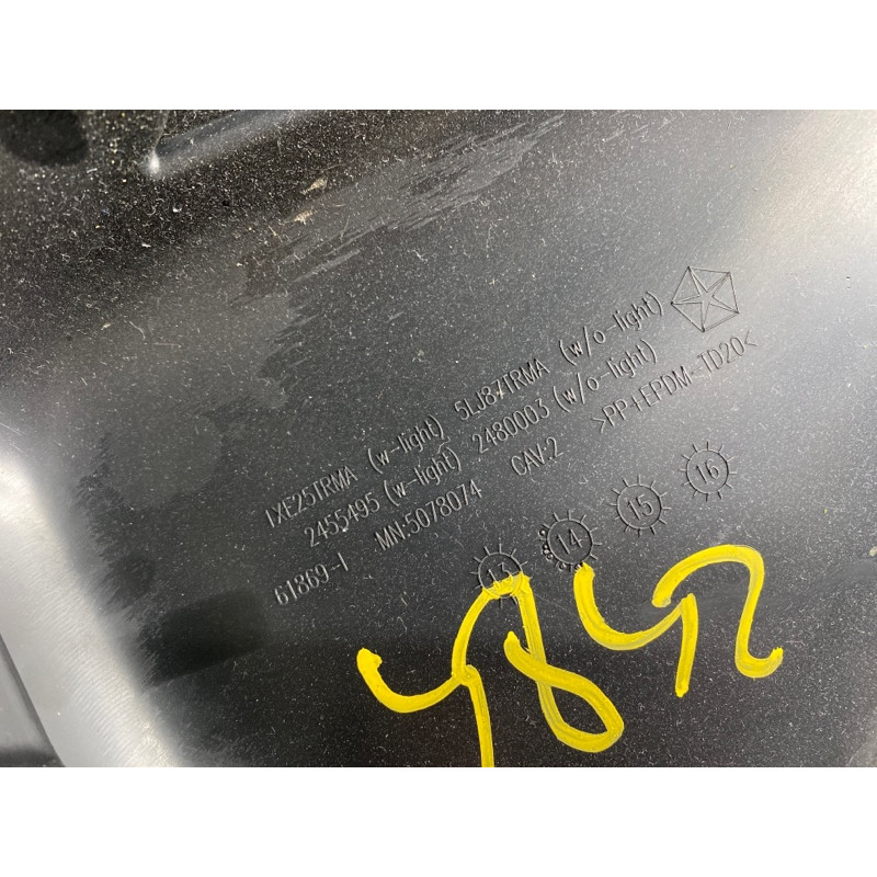 Накладка торпеды (салон) Jeep Cherokee KL 2014 3.2 1UH77DX9AD