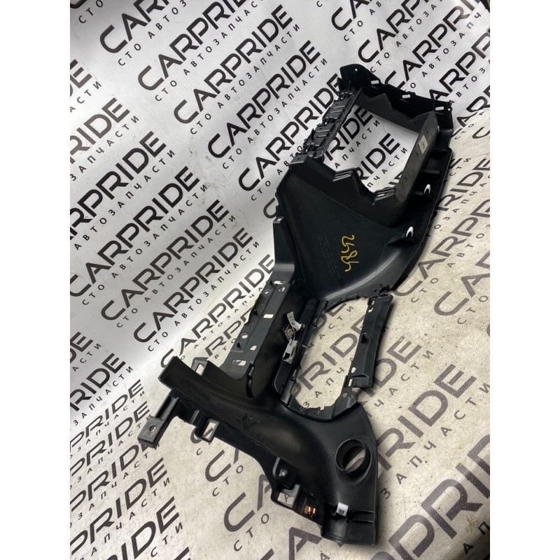 Накладка торпеды (салон) Jeep Cherokee KL 2014 3.2 1UH77DX9AD