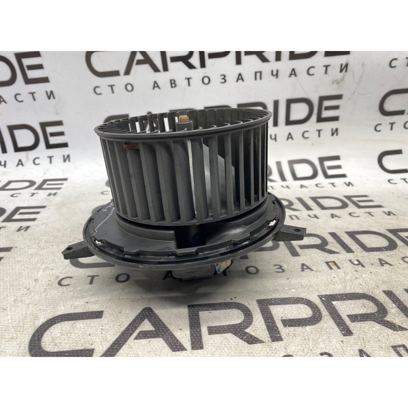 Мотор печки (отопление и кондиционирование) Dodge Journey SXT 2013 3.6 68038189AA