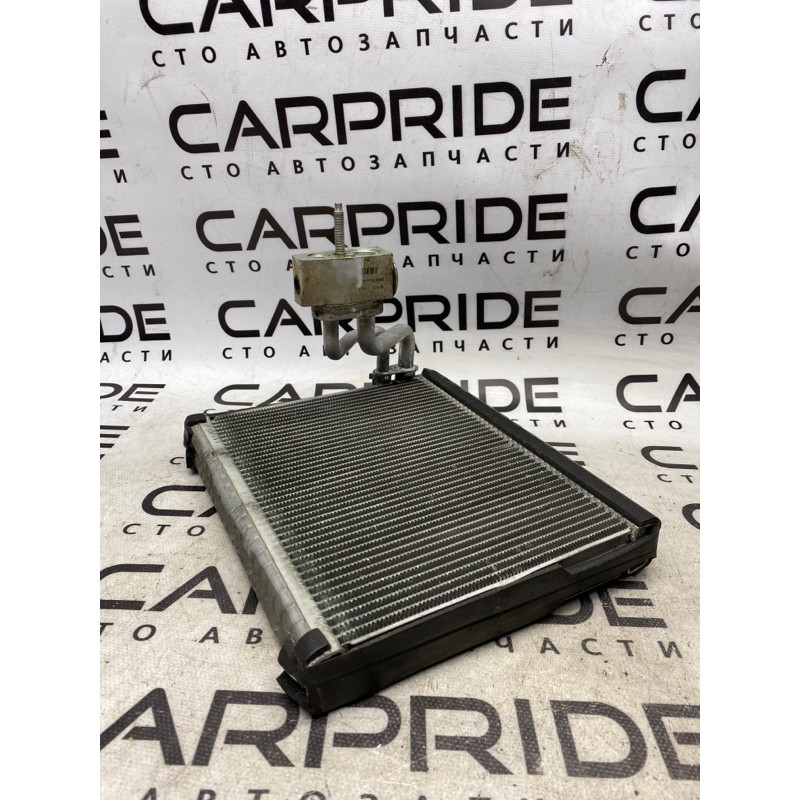 Испаритель кондиционера (отопление и кондиционирование) Dodge Journey SXT 2013 3.6 68153946AA