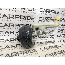 Вакуумный усилитель тормозов в сборе