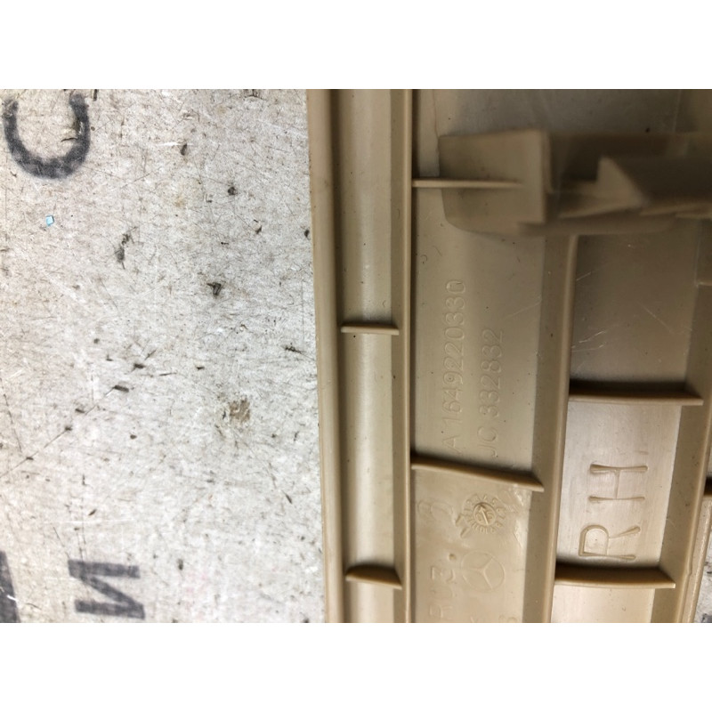 Пластик салона (салон) Mercedes-Benz GL X164 2012 4.6 a1649220330