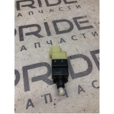 Концевик педали тормоза