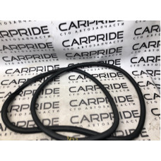 Уплотнитель проема двери