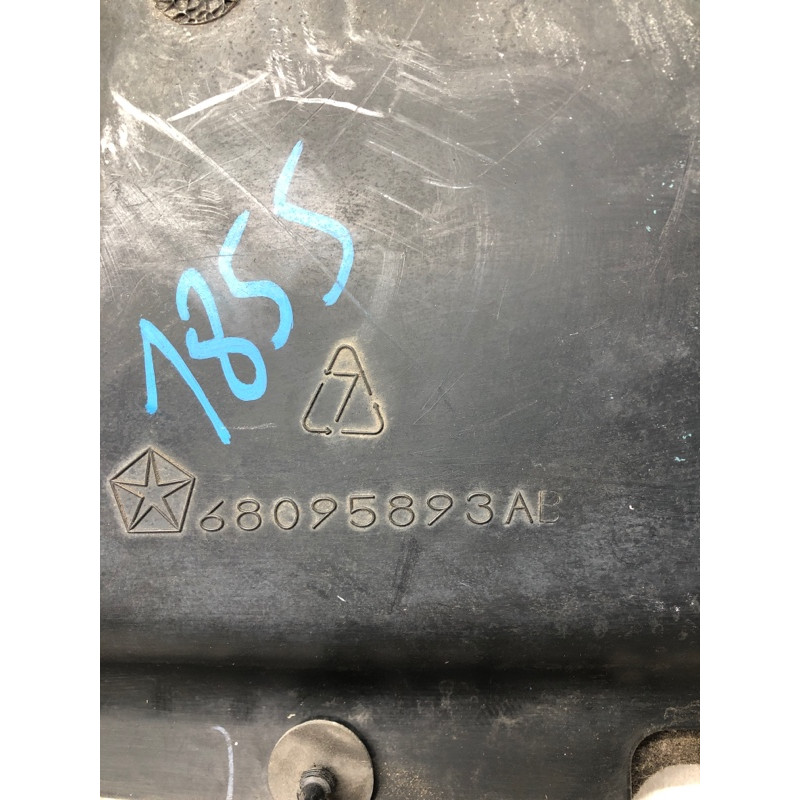 Шумоизоляция двигателя (кузов и элементы) Dodge Journey SXT 2013 3.6 68095893ab